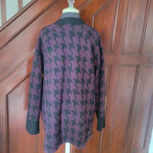 Womens Purple & Black Houndstooth Cardigan Sweater Button-Up Express Size L Knit - Picture 4 of 4